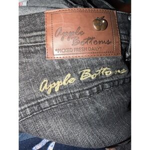 Apple Bottoms Womens Dark Wash Embroidered Y2K Straight Leg Jeans Size 13/14